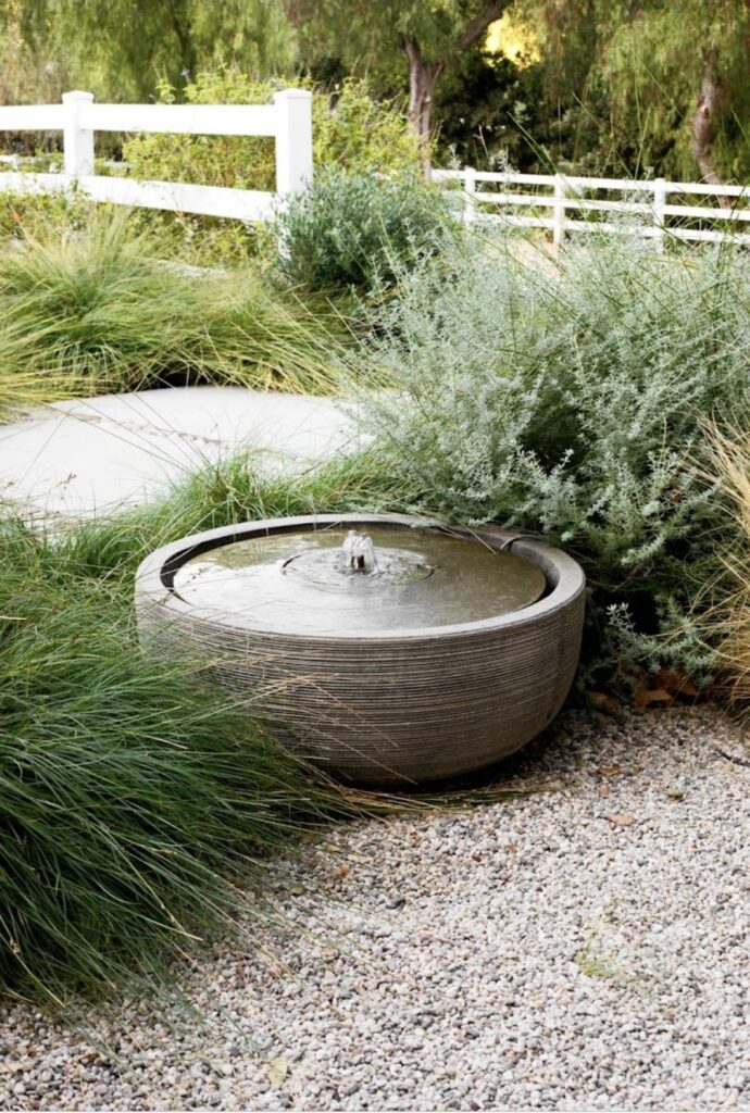 đài phun nước để bàn chọn mẫu nào cho thiền thiền vip: đẹp, êm và dễ bảo trì